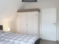 Vacation apartment with heated indoor pool and sauna - Haus Meta Whg. 3 Hotels in Weener