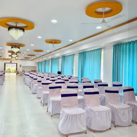 Hotels Aaditya Inn Tathawade