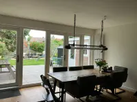 Large house near Amsterdam, Haarlem, 4 bedrooms, 2 bathrooms, garden, BBQ bike Hotels in Driehuis
