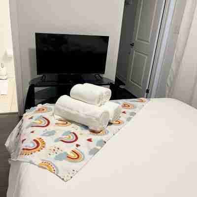 Private Room and Bath Rooms