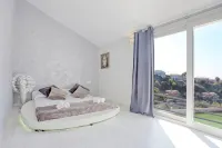 Chillout House, Sea & Mountain view with heated pool 29 c Hotel a 