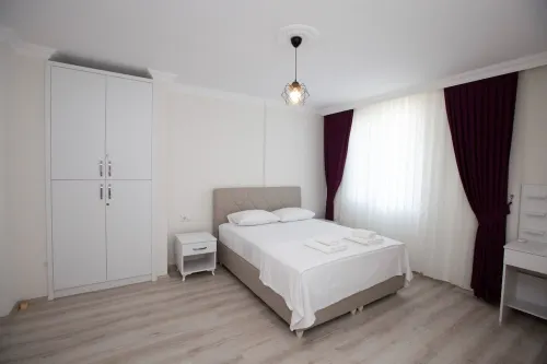 Muğla Dalamanda Kiralık Havuzlu Müstakil Eşyalı 6 Kişilik Villa