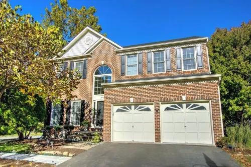 Elegant Executive Stay Near Dulles Airport - Private Office & Entrance - Villas