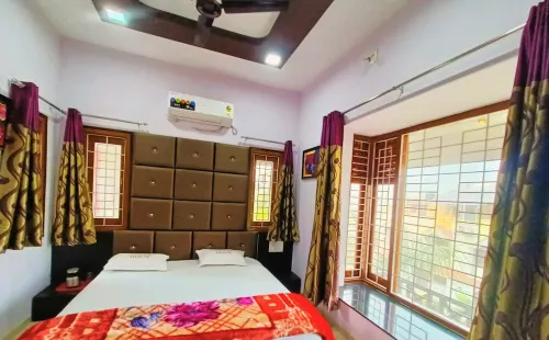 super luxury suite 4-bedroom apartment with WiFi, AC in marvelous Rajkot