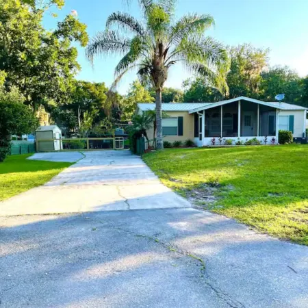 3 BR 2 BA House w/Dock on Deep Canal in Bass Capital