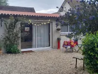 Cozy Solognot cottage in the heart of La Ferté St Aubin with office/playroom.