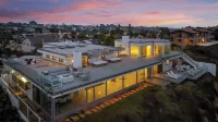 Encinitas Shores - Beachfront, Ocean View & Patio