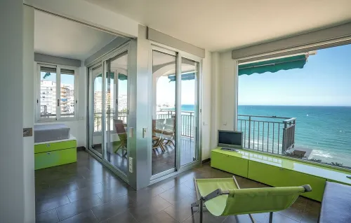 APARTMENT DESIGN 1 LINE BEACH WITH SWIMMING POOL, TENNIS COURT AND GARAGE. Hotels in Cullera