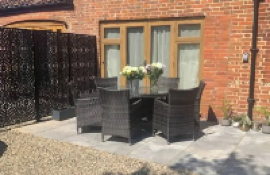 The Barnhouse. Lovely barn conversion, sleeps 6. Hotels in North Walsham