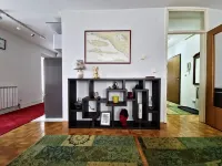 Apartment in Sarajevo located in a peaceful neighborhood, Cengic Vila.