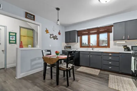 House blocks from the Fox River with access to Lake Winnebago. Easy I41 access.