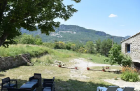 Beautiful Mas with Private Spa and Swimming Pool, in the Heart of Nature in Drôme Provençale