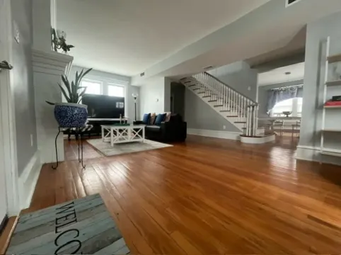 Summer Sunset Hideout 3-5 BEDROOMS/4 BATH-PLEASANTVILLE 蛋港鎮酒店