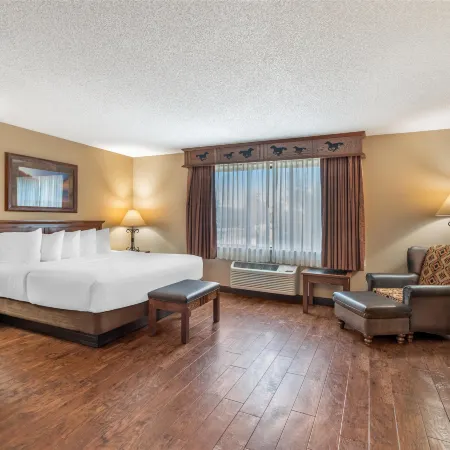 Best Western Plus Kelly Inn Suites