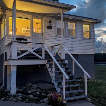 River Life Landing - Cozy, Relaxing home along Mississippi River - Grafton, IL