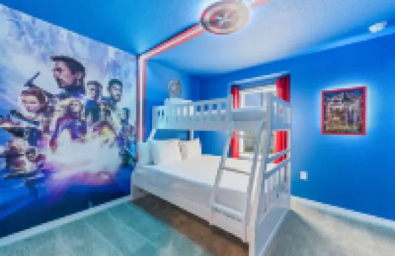 1287 Blue Paradise Way