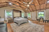 Cassopolis the Cabin Retreat Lake Access! - 3-Star