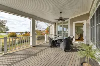 Groton Home < 1 Mi to Beach on Long Island Sound! - Bintang 4