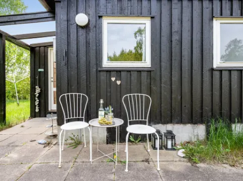 "Hælf" - 600m from the sea