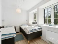 "Tarje" - 320m from the Sea Hotels in Ronne