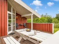 "Bruna" - 300m from the sea Hotels in Jerup