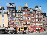 Cozy Hotel@ KL Sentral Hotels near Deer Park