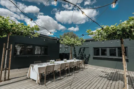 Dubno Eat & Sleep Отели в г. Тренчьянске Теплице