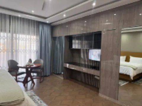 Platinum Lodge Hotels in 