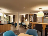 Hotel Garni Testa Grigia - Bintang 3