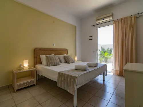 Stunning villa in Sfakaki - 3-Star