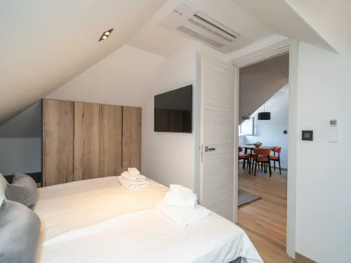Apartments Villa Royale - One Bedroom Apartment with Sea View - 2-Star
