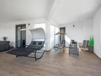 Villa with Pool, Game Room, Garden - 3-Star