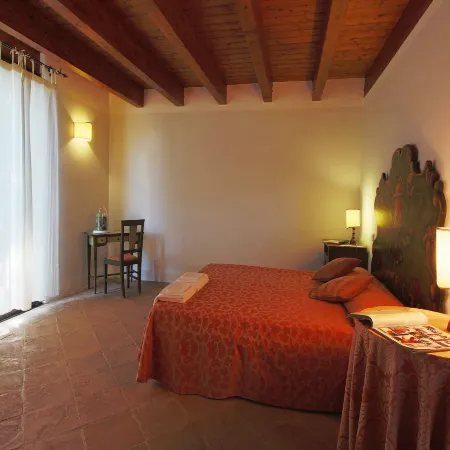 Holiday home with pool near Assisi