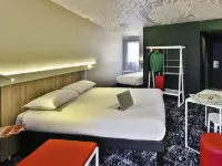 Ibis Annecy Cran Gevrier - พร้อมระเบียง