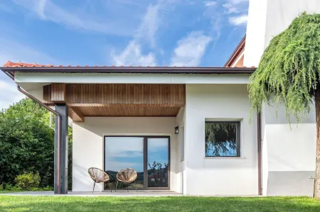 Stunning 6-Bed House in Brito, Guimaraes