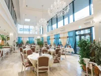 Grand Hotel Palladium Hotels near Forstenried