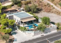 Amelia Residence