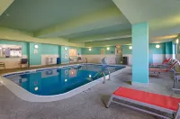 Holiday Inn Express & Suites WESTON by IHG