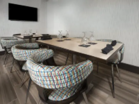 Holiday Inn & Suites ARDEN - ASHEVILLE AIRPORT by IHG Hotels in Fletcher