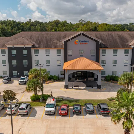 Comfort Suites Oil Center