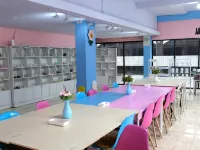 Jember Town Square Apartment by Calli Rooms โรงแรมในเจมเบอร์