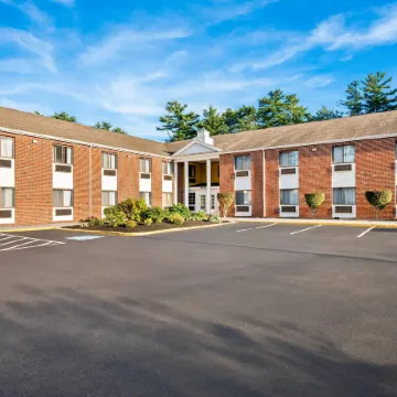 Days Inn by Wyndham Brunswick Bath Area
