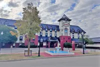 The Chateau Bloomington Hotel and Conference Center