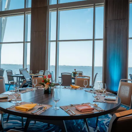 Sunsuites Villas At Sunseeker Resort, Curio By Hilton