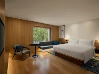 Fairfield by Marriott Mumbai Andheri West Hotels in der Nähe von Strand Aksa