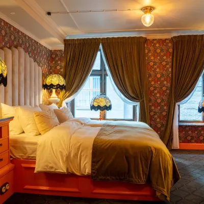 Charmante - Skostredet Hôtel Hotels near Torget Fish Market