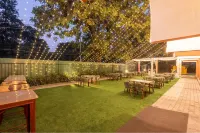 Mango Grove Hotel - Gym
