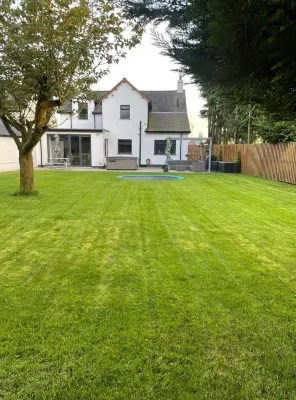 ANCRUM HOUSE self-catering accommodation in Gretna Green with hot tub