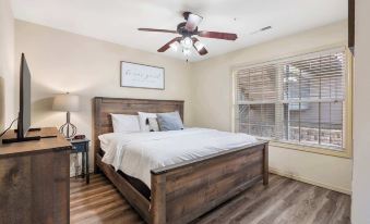 Retreat at PAR Lane - Family Friendly Condo