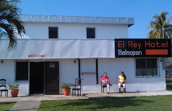 El Rey 酒店